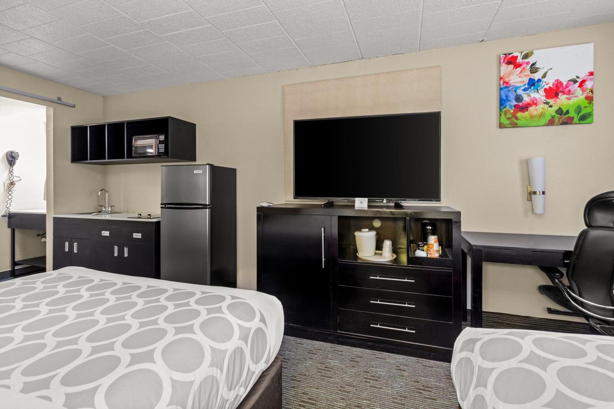 Suburban Studios Altoona Εξωτερικό φωτογραφία